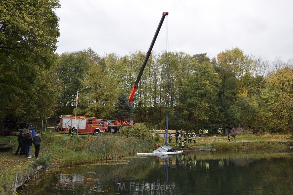 Einsatz BF Koeln PKW im See Koeln Esch P045.JPG - Miklos Laubert